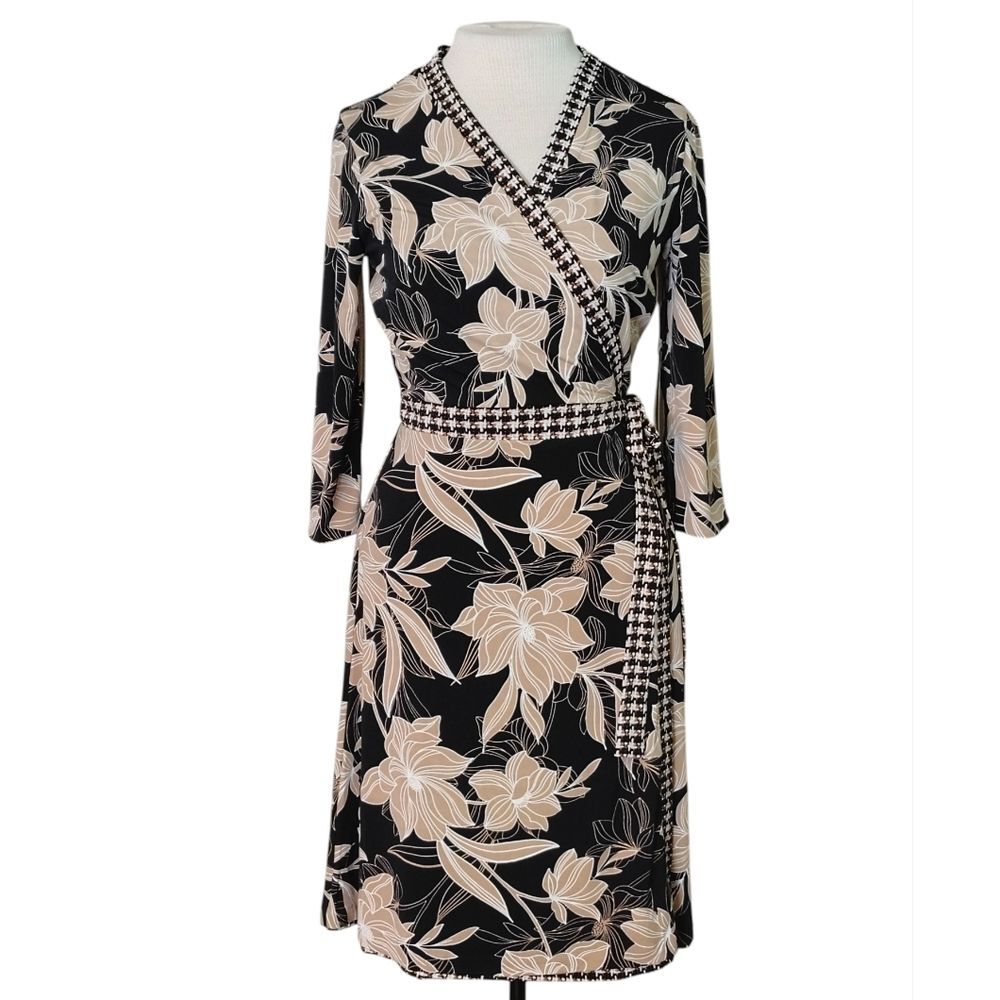 NWT White House Black Market Black Tan Floral Houndstooth Reversible Wrap Dress - Picture 3 of 15